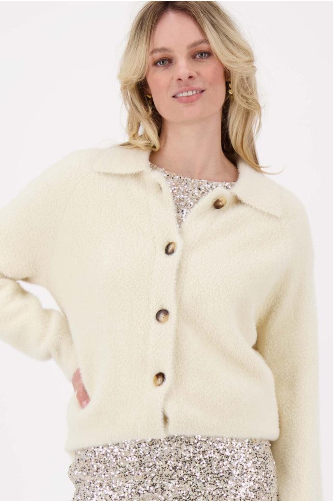 Zusss beige dames vest | Model vooraanzicht