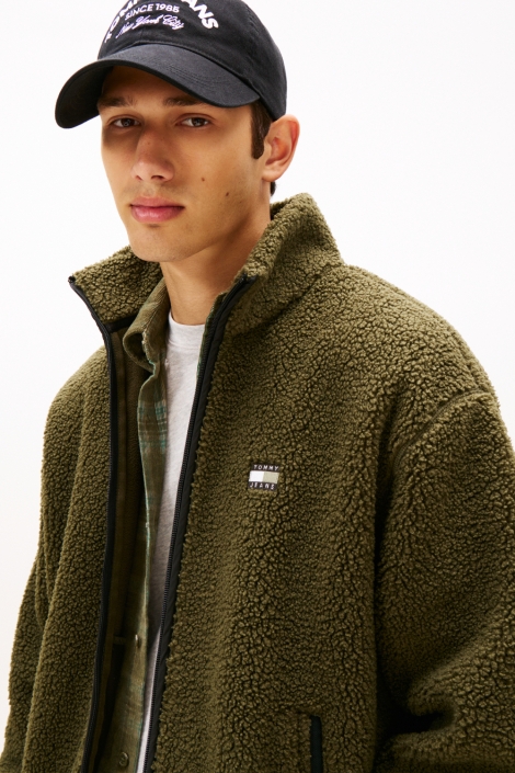 Tommy Jeans groene heren vest | Model vooraanzicht