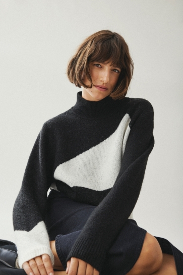 Vila Trui VICILIA MOCK NECK L/S JAQUARD TOP - 14094212 BLACK/GRPHIC EG