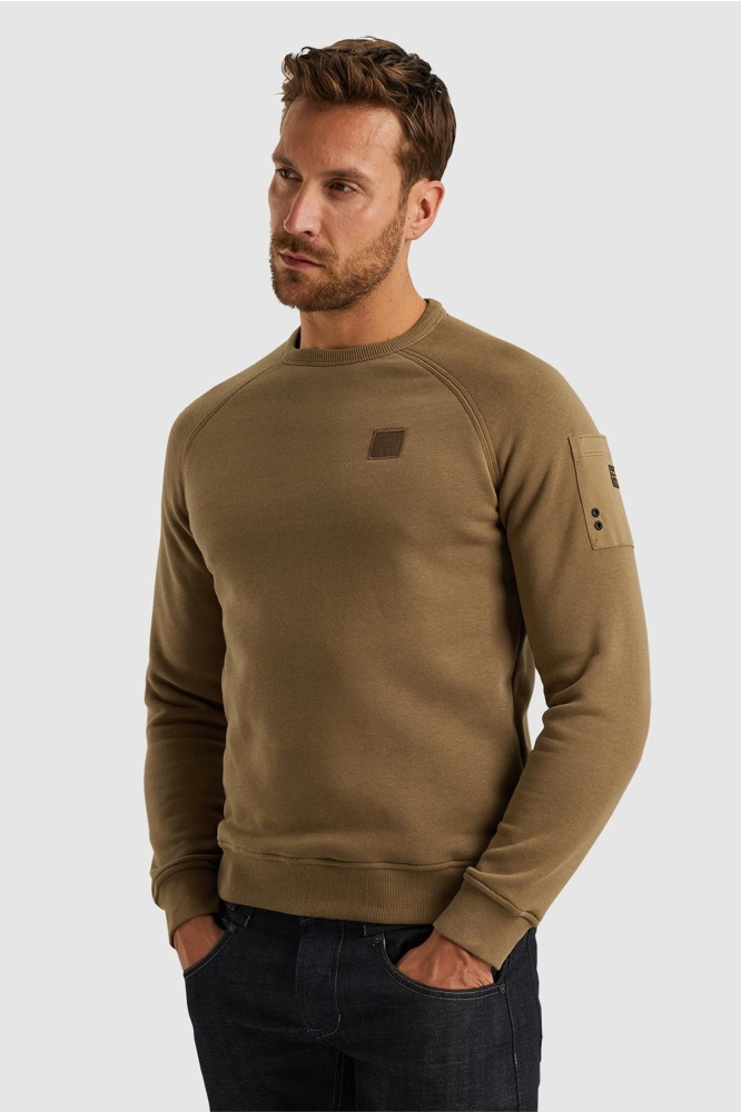 PME legend bruine heren trui | Model zijaanzicht