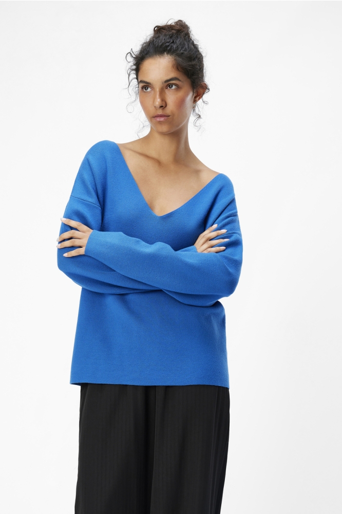 Object blauwe dames trui | Model vooraanzicht