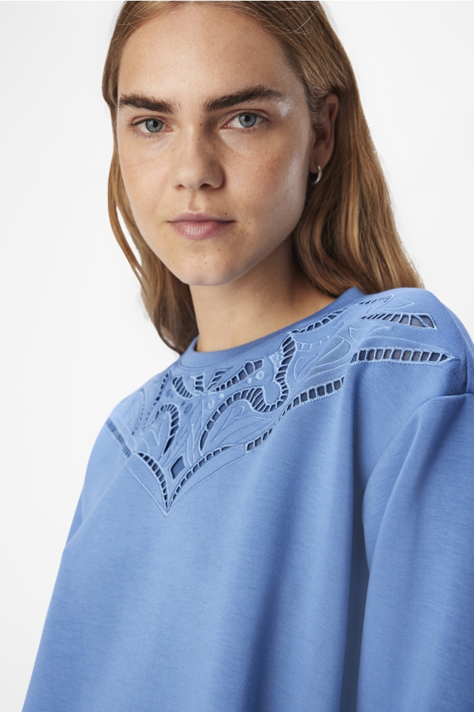Object blauwe dames sweater | Close up