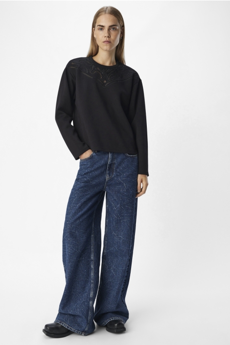 Object zwarte dames sweater | Model