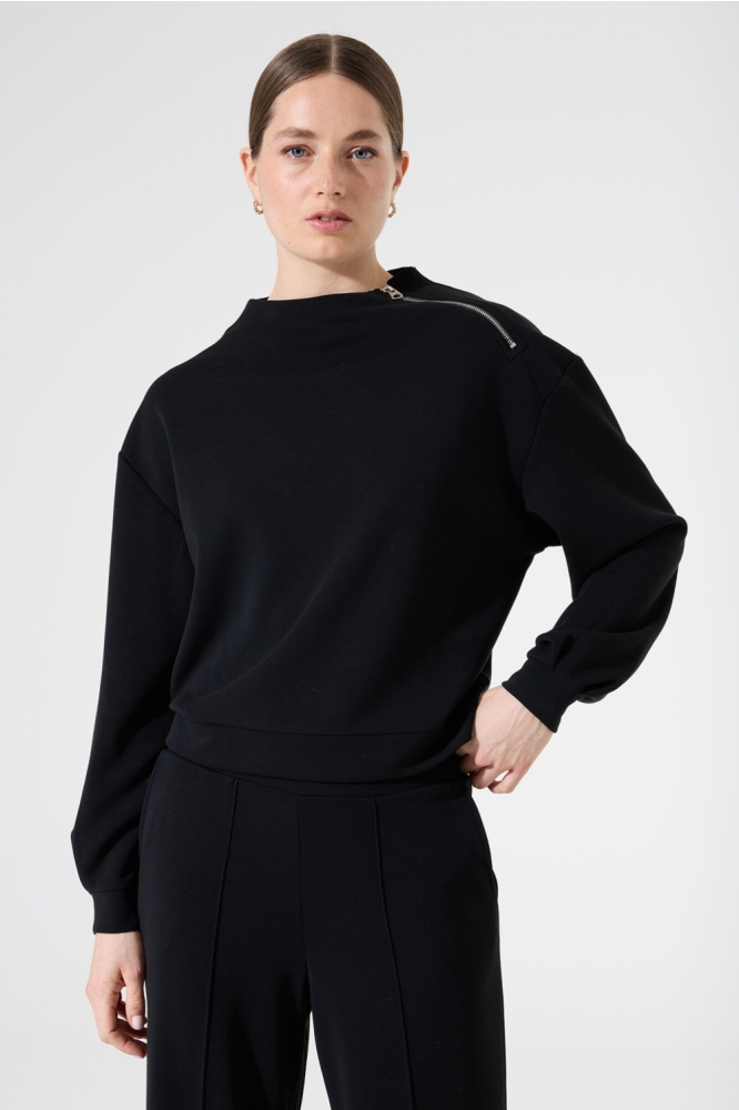 Garcia zwarte dames sweater | Model vooraanzicht