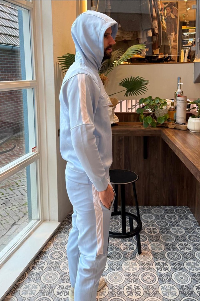 Ballin blauwe heren sweater | Model zijaanzicht