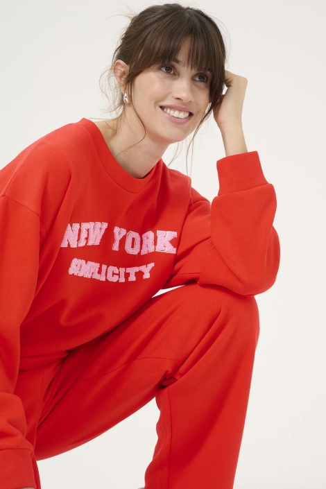 Culture rode dames sweater | Unique Selling Point