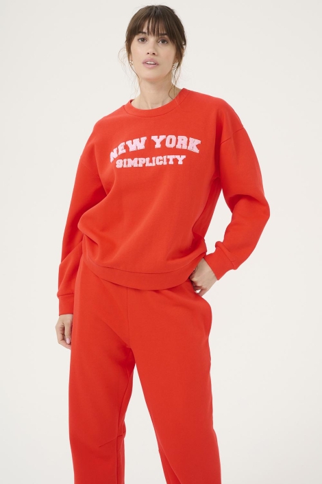 Culture rode dames sweater | Model vooraanzicht