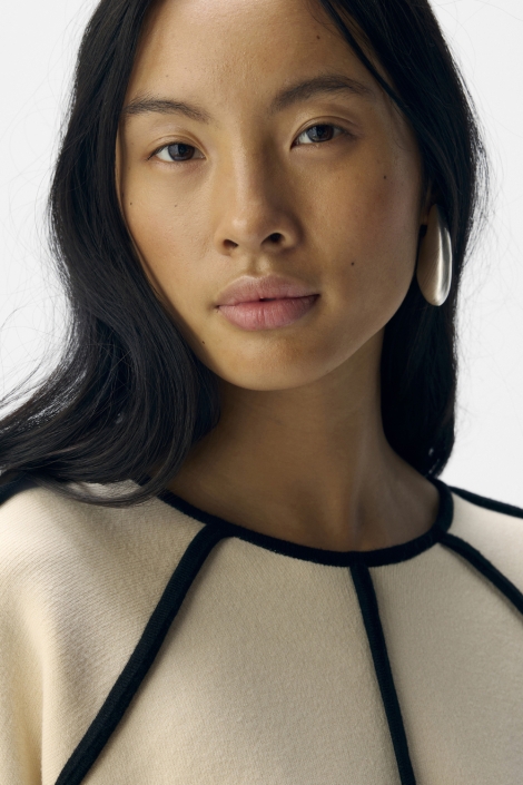 Object beige dames trui | Close up