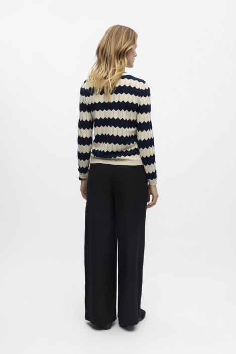 Object beige dames trui | Model