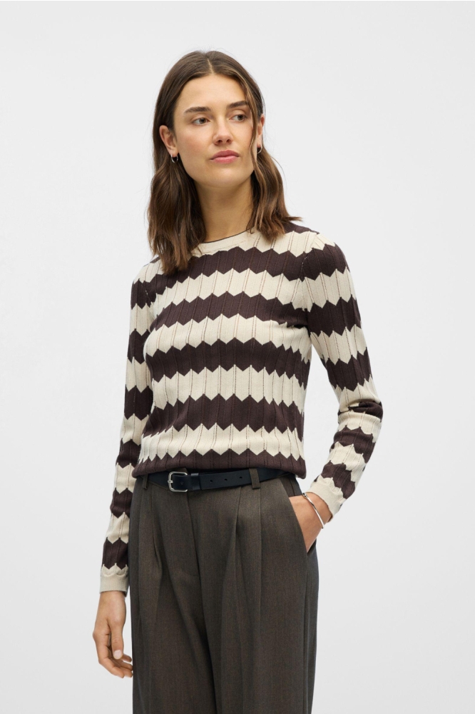Object beige dames trui | Model vooraanzicht