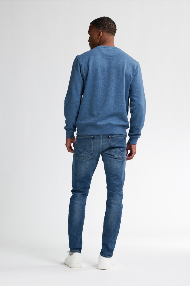 Petrol Industries blauwe heren sweater | Model