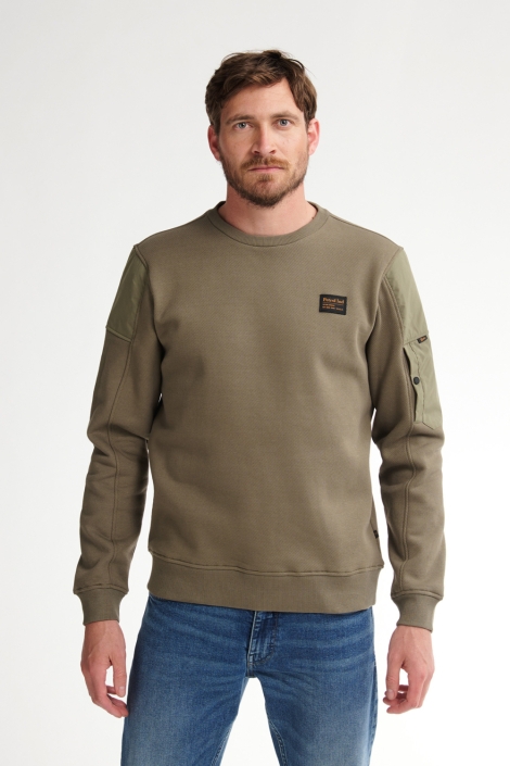 Petrol Industries groene heren sweater | Model vooraanzicht