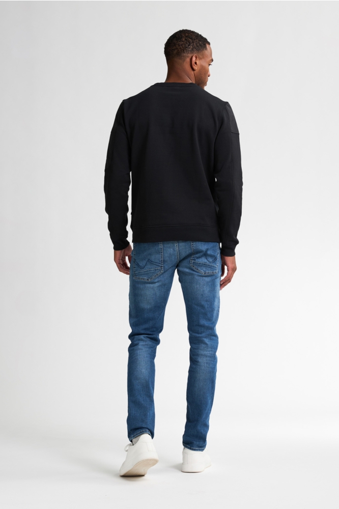 Petrol Industries blauwe heren sweater | Model