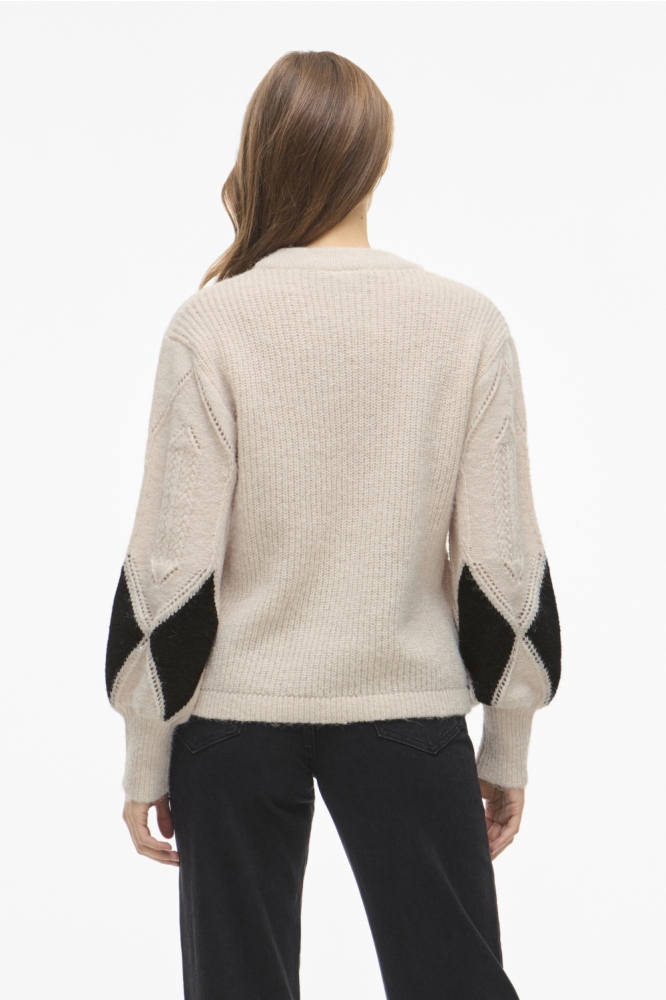 Vila beige dames trui | Model achteraanzicht