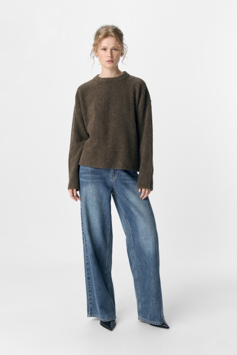 Object bruine dames trui | Model