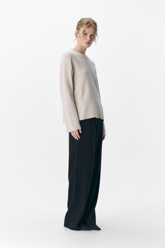 Object beige dames trui | Model