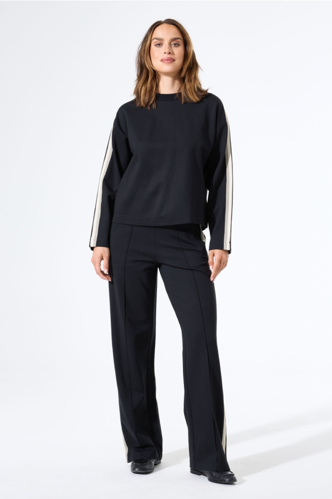Garcia zwarte dames sweater | Model