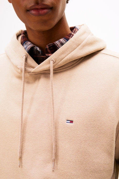 Tommy Jeans taupe heren sweater | Close up