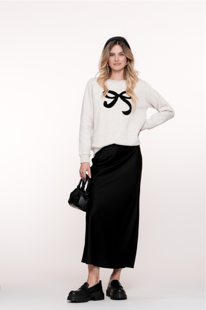 Geisha beige dames sweater | Model