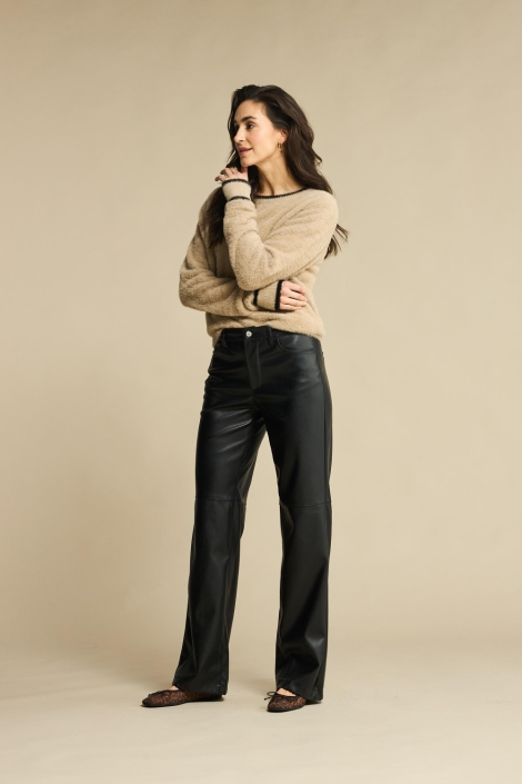 Red Button dames trui | Model