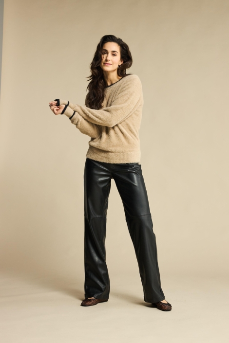 Red Button dames trui | Model