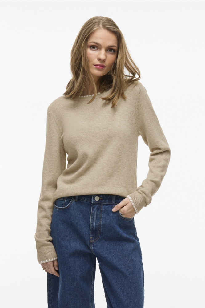 Vila beige dames trui | Model vooraanzicht