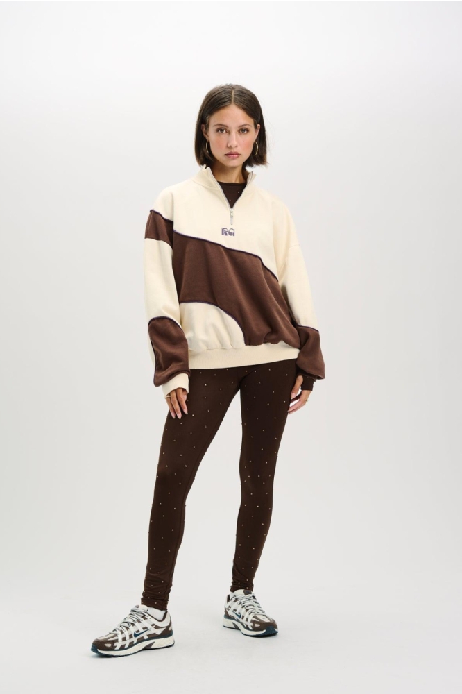 Refined Department beige dames sweater | Model