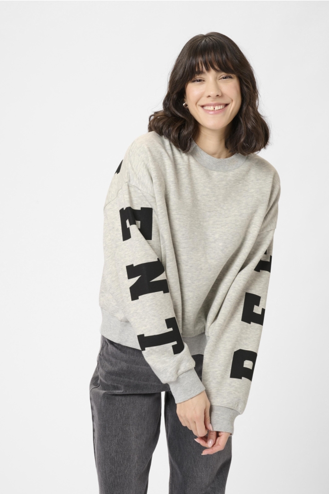 Kaffe grijze dames sweater | Model vooraanzicht