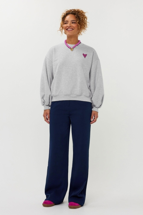 Ydence grijze dames sweater | Model