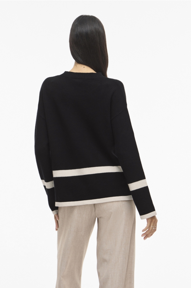 Vila zwarte dames trui | Model achteraanzicht