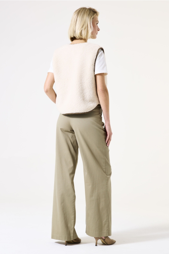 Garcia beige dames gilet | Model