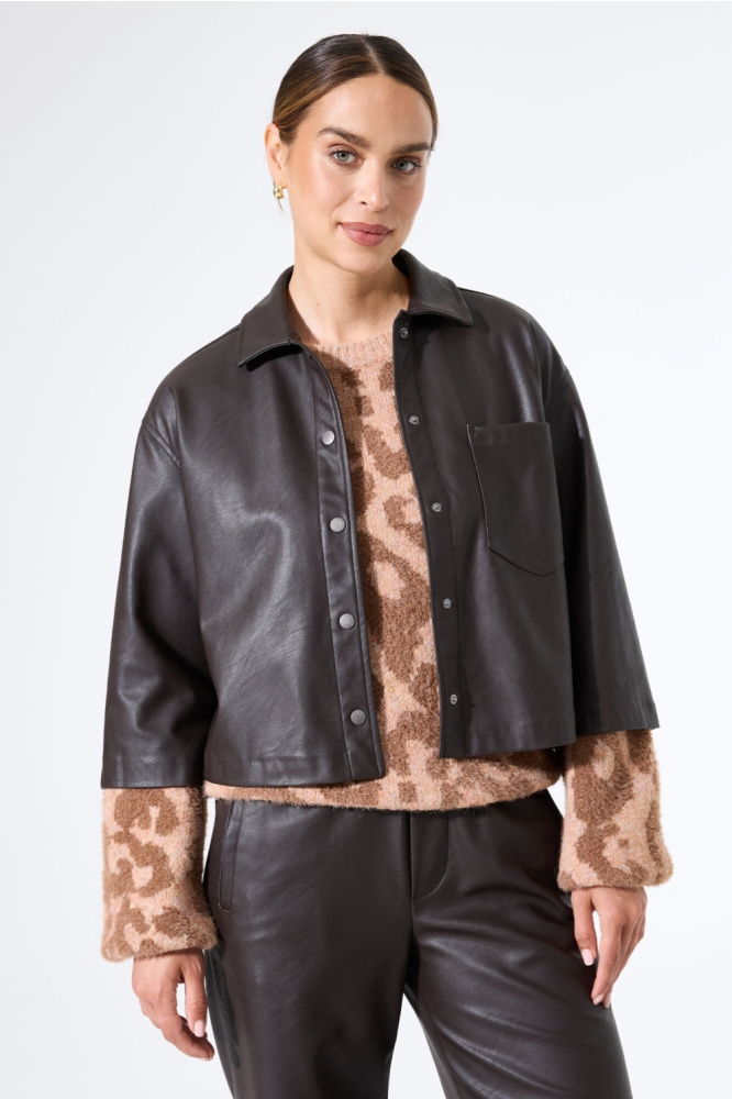 Garcia bruine dames blouse | Model vooraanzicht
