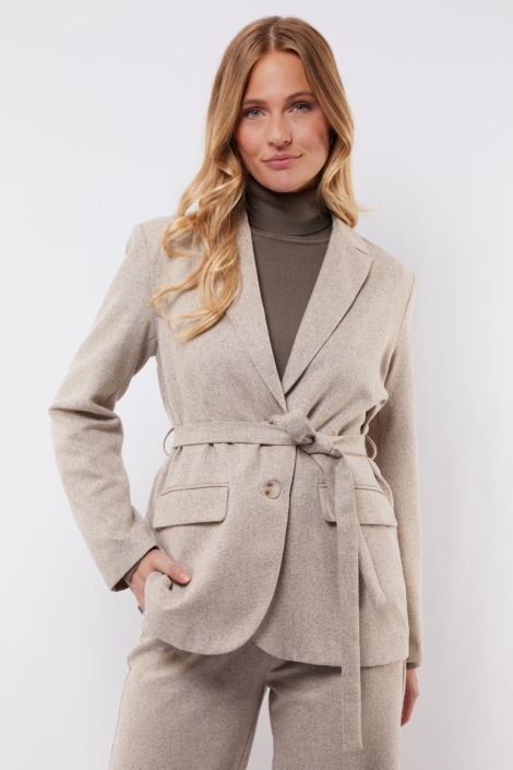 C&S The Label zand dames blazer | Model vooraanzicht