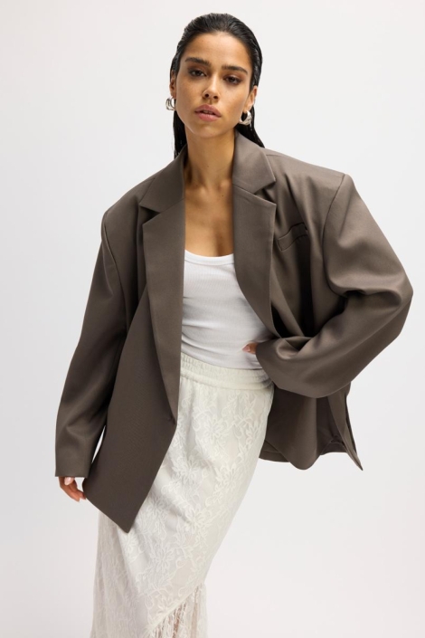 Refined Department grijze dames blazer | Model vooraanzicht