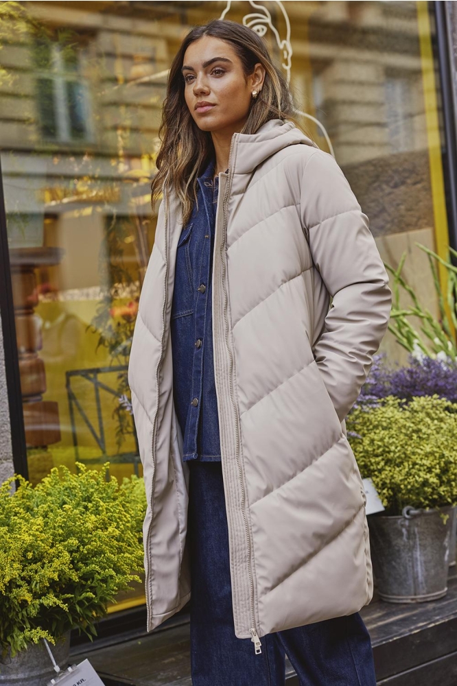 JDYULRIKKA WATER REP PUFFA OTW NOOS 15217556 SIMPLY TAUPE
