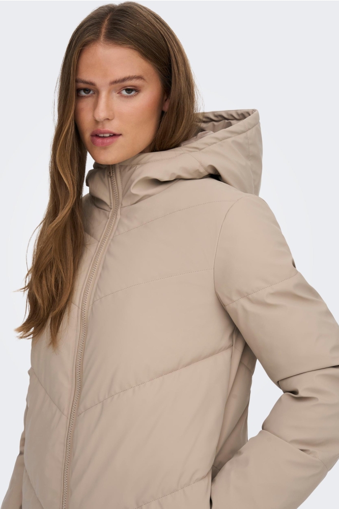 Jacqueline de Yong beige dames jas | Close up