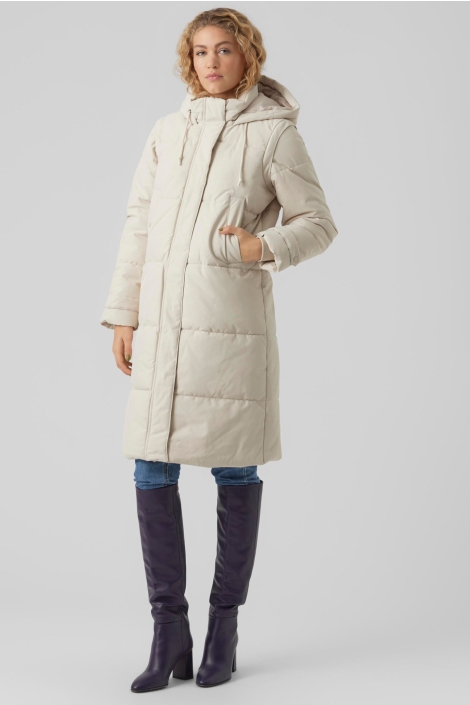 Vero Moda ecru dames jas | Model vooraanzicht