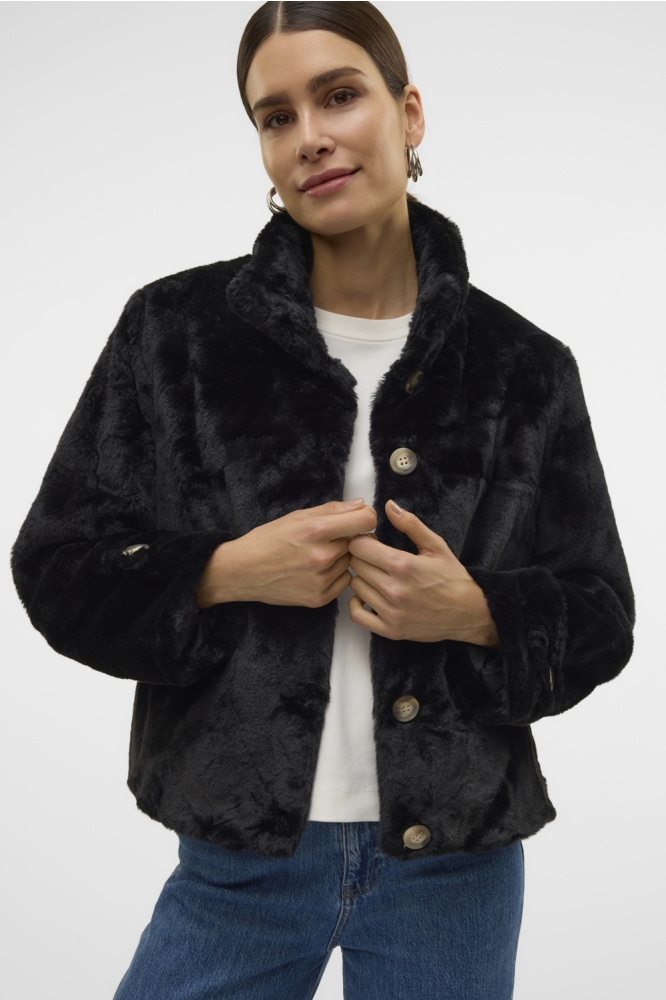 Vero Moda zwarte dames jas | Model