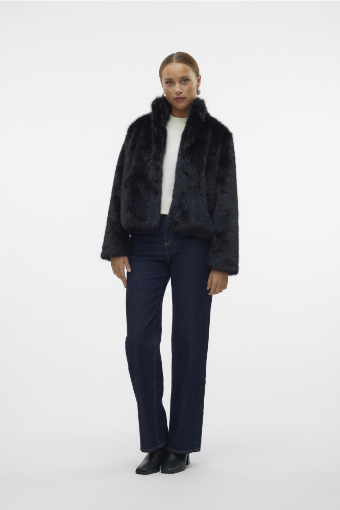 Vero Moda zwarte dames jas | Model