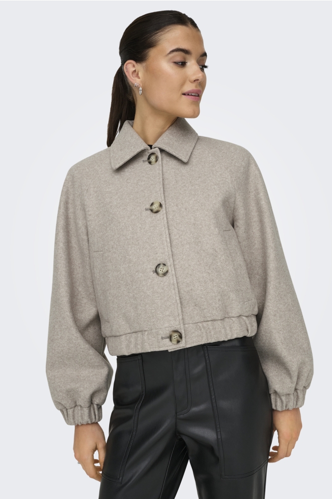 Only taupe dames jas | Model vooraanzicht