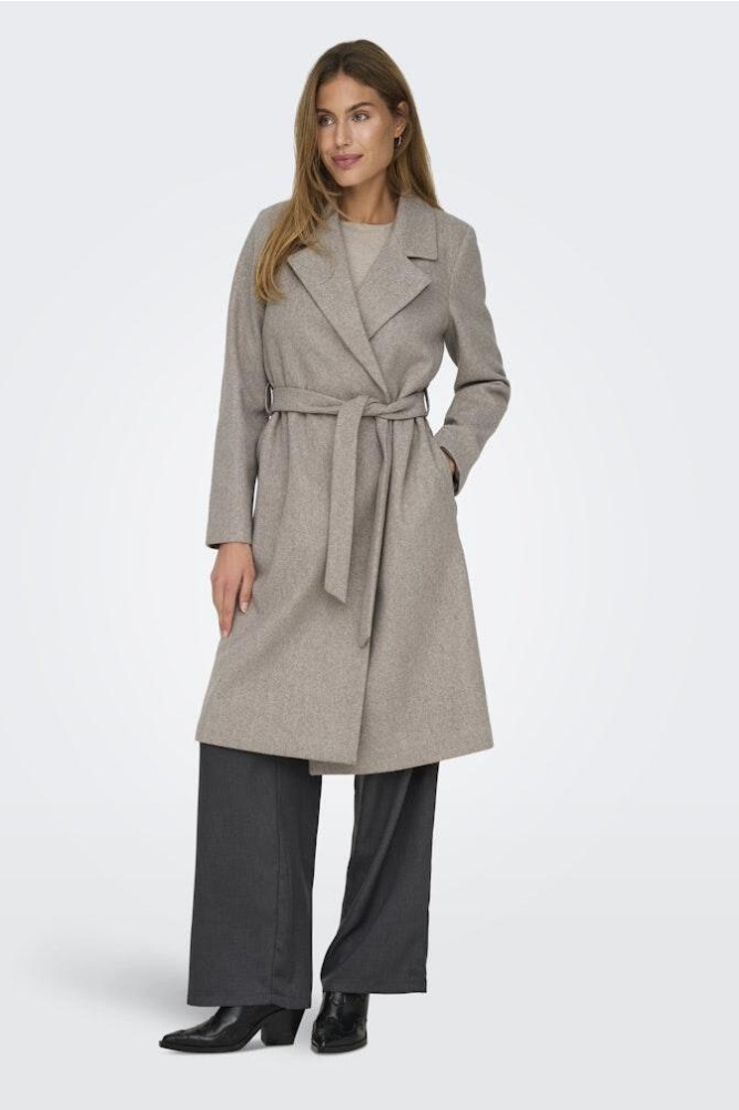 Only beige dames jas | Model vooraanzicht
