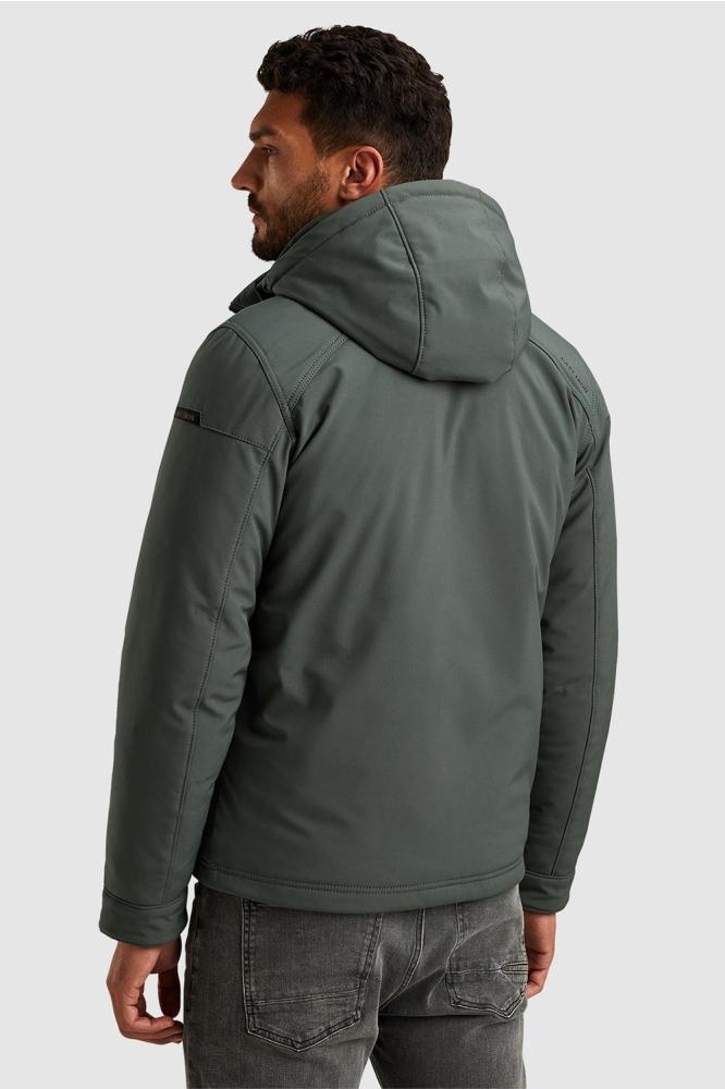 Cast Iron groene heren jas | Model achteraanzicht