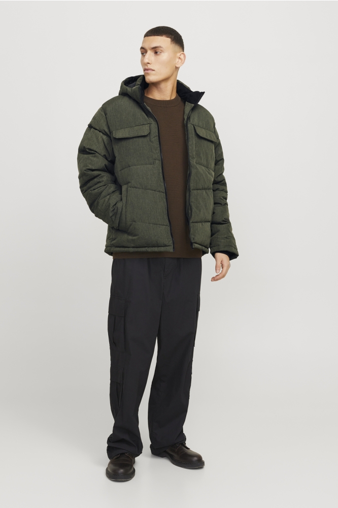 Jack & Jones groene heren jas | Model vooraanzicht