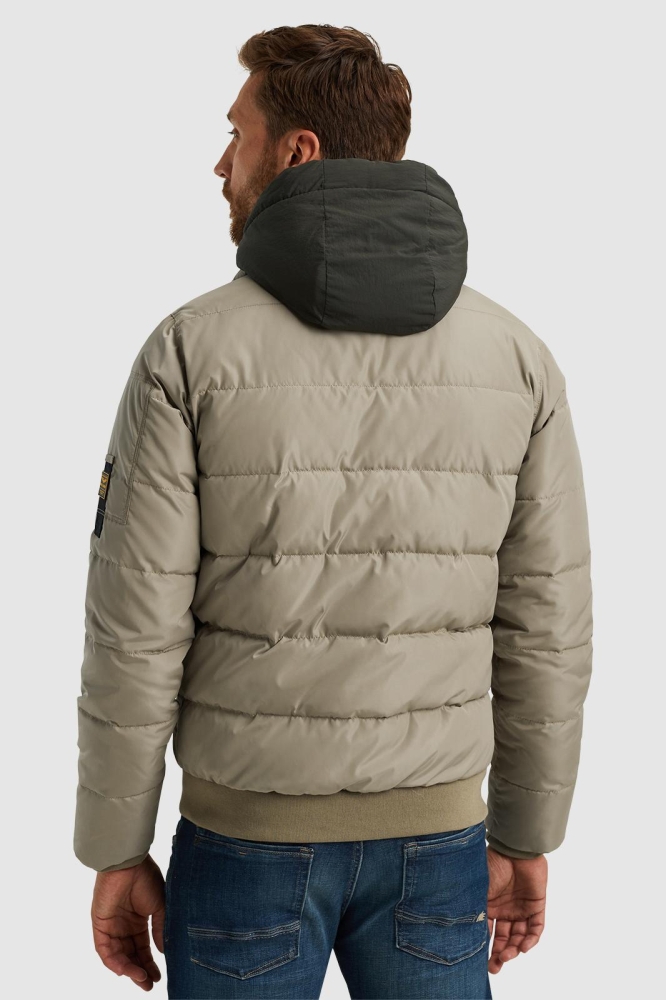 PME legend taupe heren jas | Model vooraanzicht