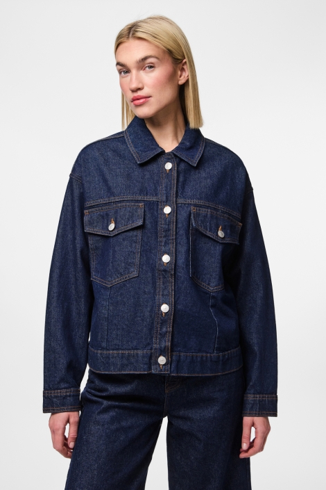 Pieces blauwe dames jas | Model vooraanzicht