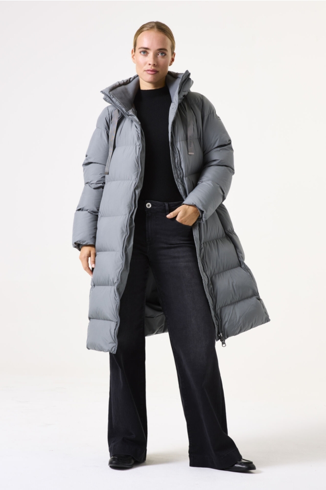 Garcia groene dames jas | Model vooraanzicht