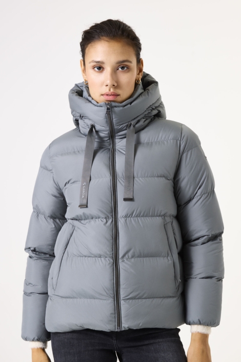 Garcia groene dames jas | Model vooraanzicht