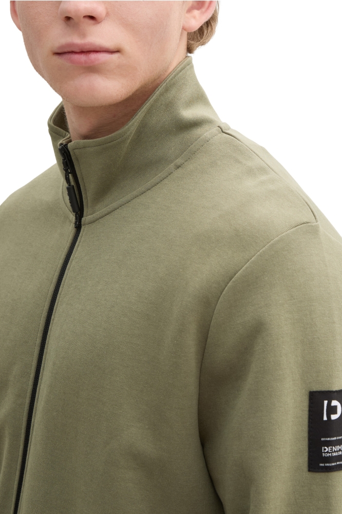 Tom Tailor groene heren vest | Close up