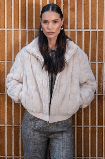 Geisha SHORT FAUX FUR JAS 58562 19 010 Off-White
