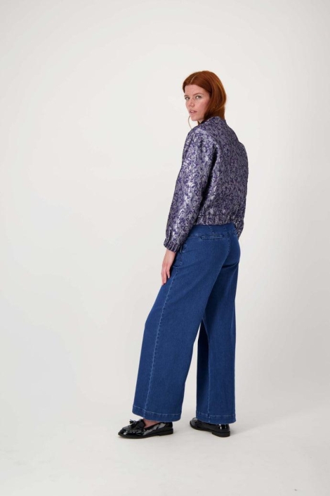 Zusss blauwe dames jas | Model